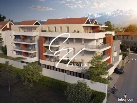 parking/box 19 m² la tronche