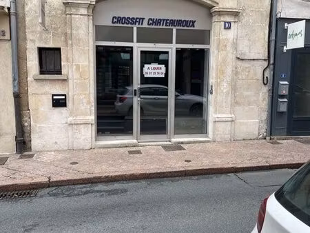 local commercial plein centre-ville de châteauroux