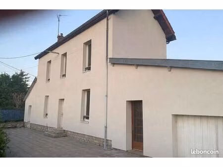 maison familiale avec fort potentiel – 140 m² – terrain 645 m² – double garage
