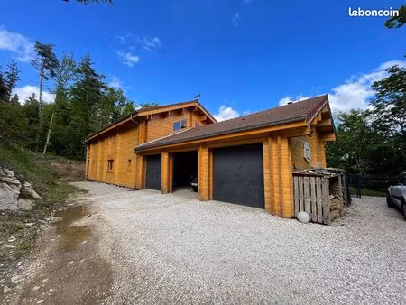chalet 7 pièces 257 m²