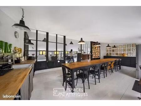 propriété 9 pièces 360 m²