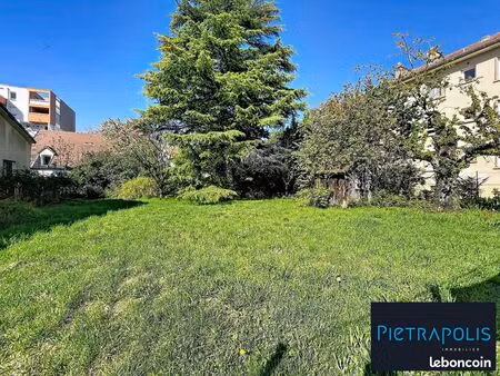 terrain 550 m² dijon