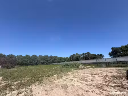 terrain 1500 m² peyrehorade