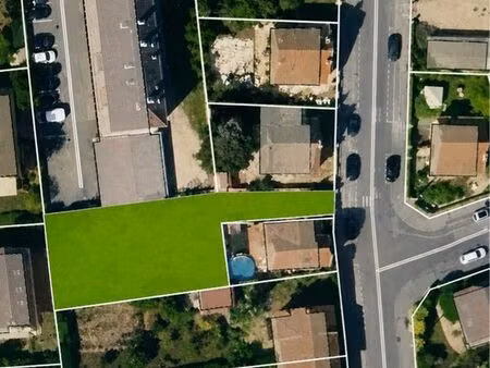 terrain constructible 608m2 dijon