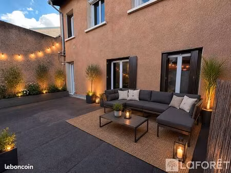 appartement 4 pièces 94 m²