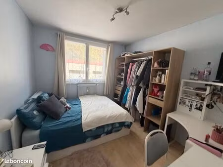 2 chambres+ garage
