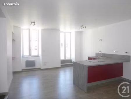 studio 1 pièce 41 m²