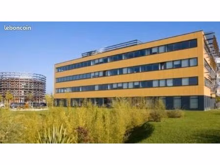 100m2 alixan gare tgv