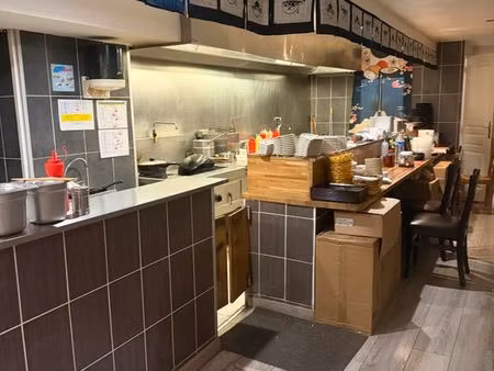 restaurant 180 m 2. urgent