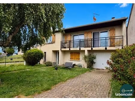 maison 6 pièces 135 m²