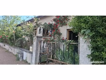 maison 3 pièces 65 m²