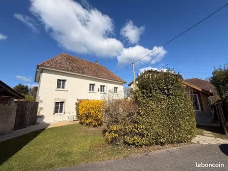 propriété 6 pièces 126 m²