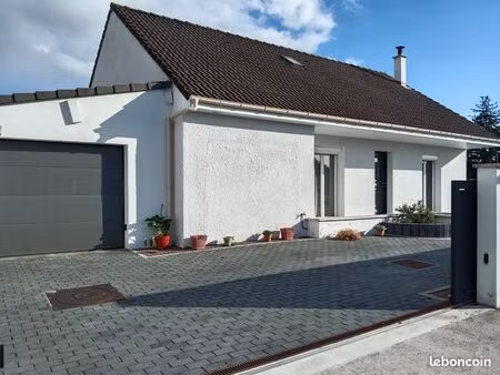 maison 5 pièces 115m²