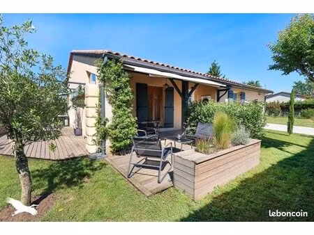maison 3 pièces 80 m²
