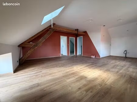 appartement t3 3 climatisé avec parking