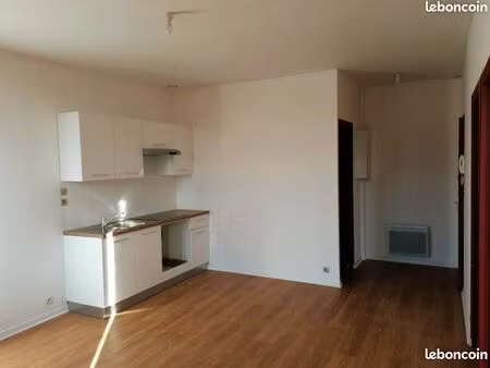 location t2 bis 36m2