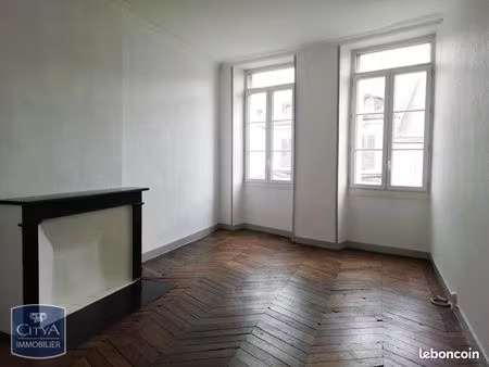 appartement 2 pièces 60 m²