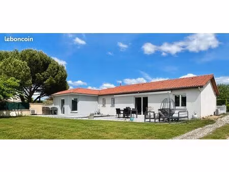 villa 6 pièces 135 m²