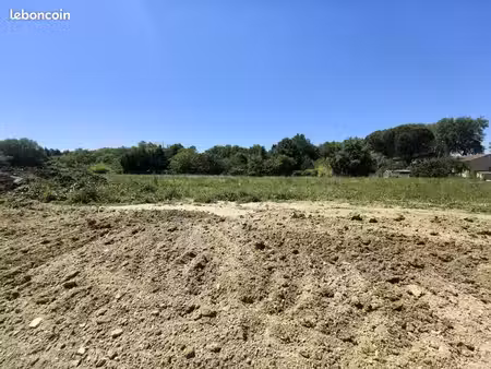 terrain 448 m² montesquieu lauragais