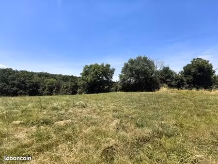 terrain 631 m² saint lys