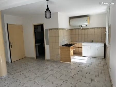 appartement 3 pièces 55m2
