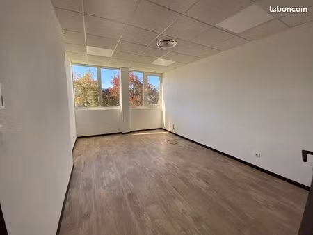 bureaux 145 m² mérignac