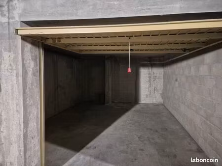 garage box privé