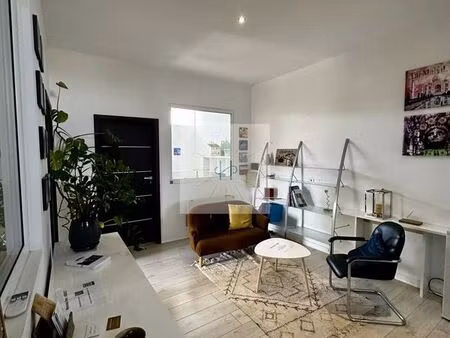 local 108 m² la bégude-de-mazenc