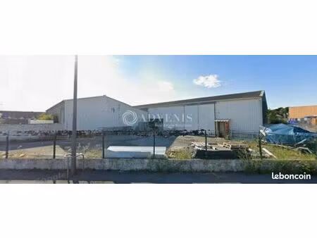 local d'activité 348 m²