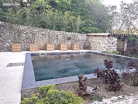 maison 8 pièces avec jardin  piscine et dépendances