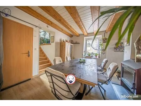 maison de village 4 pièces 80 m²
