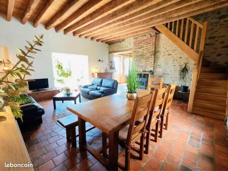 maison 130 m² avec jolie vue sur la vallée