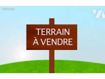 terrain 15040 m² froideville