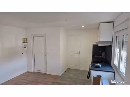 location appartement 900e