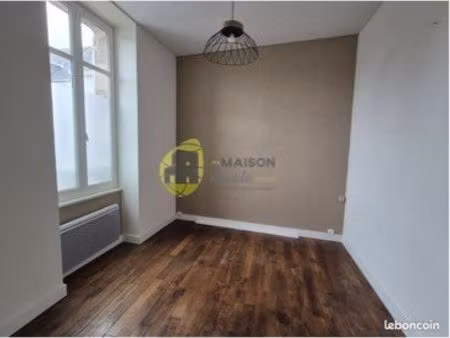 immeuble de 294m2 comprenant 2 logements pouvant être réunis