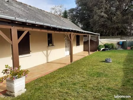 a vendre batiment avec terrain