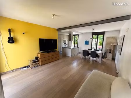 maison contemporaine de 125 m² – 3 ch + bureau – dpe c – jardin & terrasse – proche rer & 