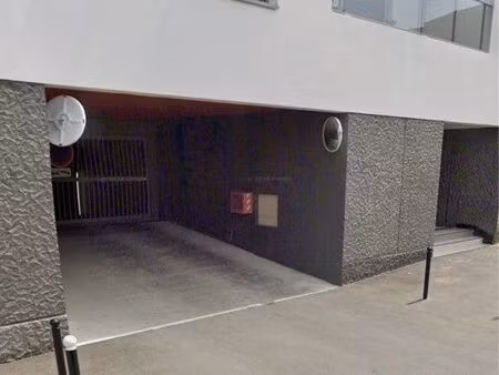 emplacement de parking en sous-sol bordeaux