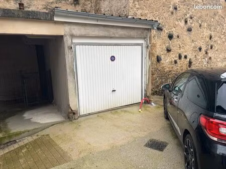 garage