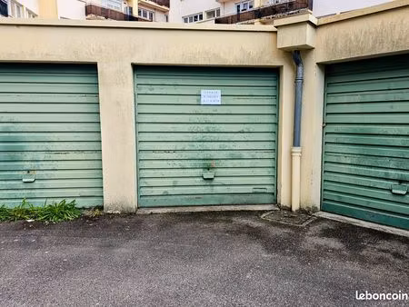 garage a louer