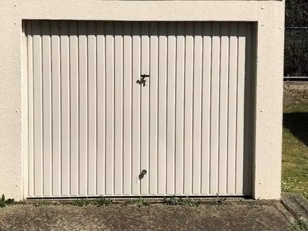 je recherche un garage garage à louer