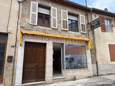 local commercial conliege