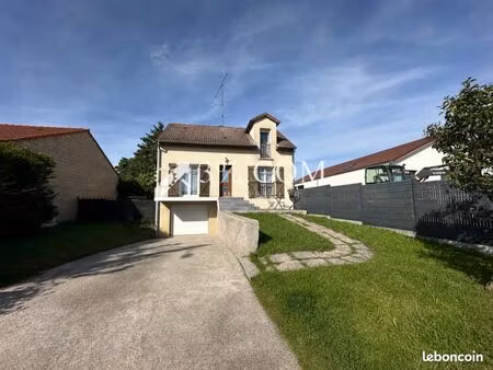 maison 5 pièces 90 m²