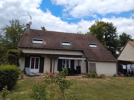 maison à la campagne