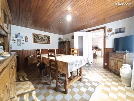 maison de village 4 pièces 110 m²