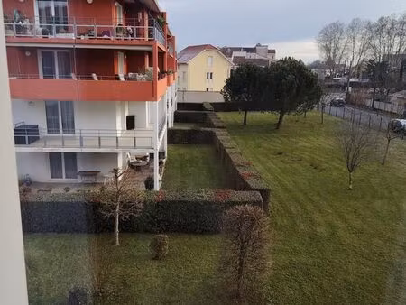 85m2 + terrasse 30m2 + garage + parking