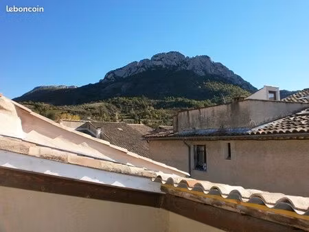 bel appartement t2 avec terrasse - buis-les-baronnies