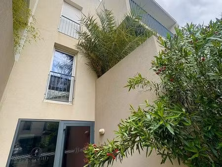 vente appartement 2 pieces (terrasse+box)