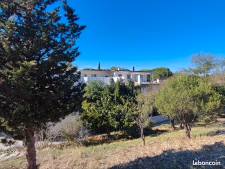appartement plein pieds sur deux niveaux