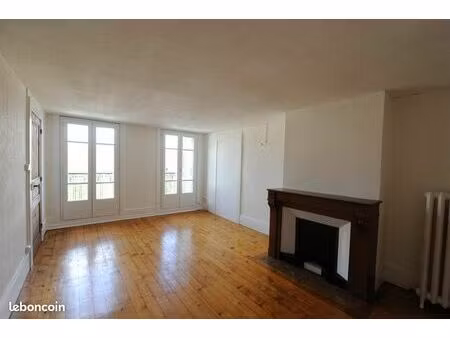 appartement 77m2 en plein centre